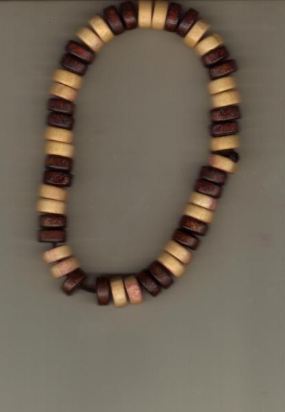 un bracelet lol